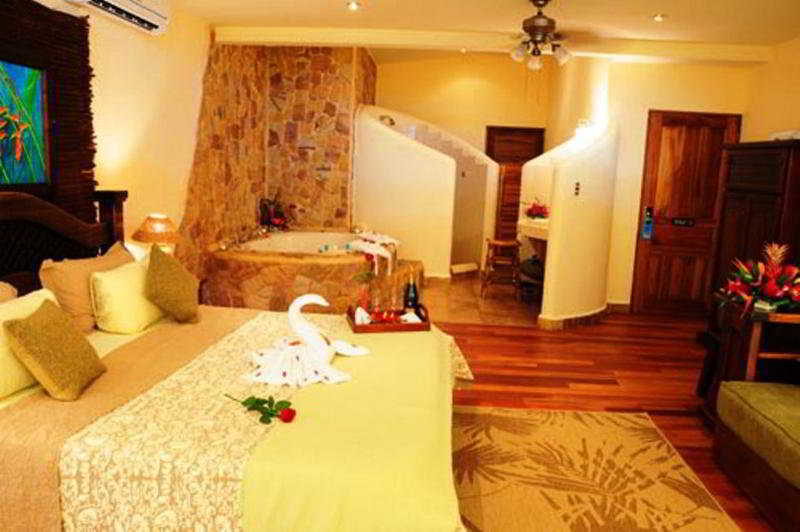 Issimo Suites Boutique Hotel & Spa - Adults Only Мануэль-Антонио Экстерьер фото