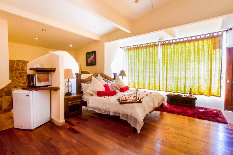 Issimo Suites Boutique Hotel & Spa - Adults Only Мануэль-Антонио Экстерьер фото