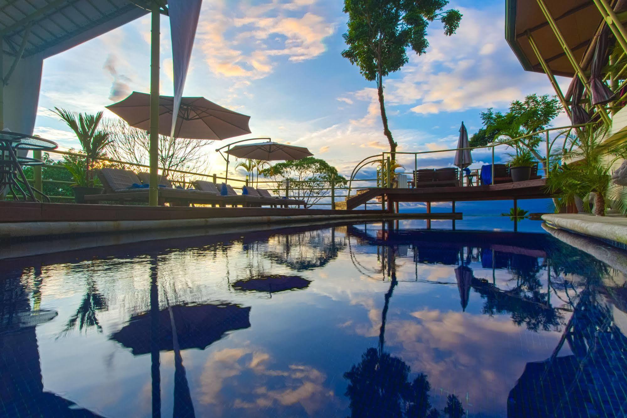 Issimo Suites Boutique Hotel & Spa - Adults Only Мануэль-Антонио Экстерьер фото